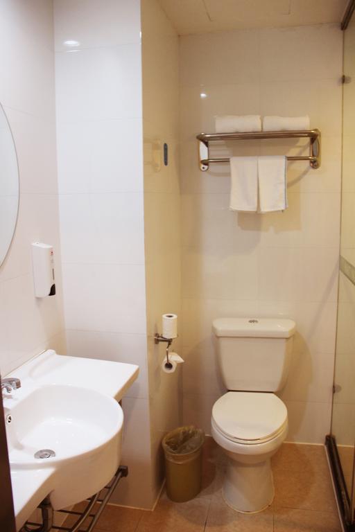 Hanting Express Shanghai Guangda Habitación foto